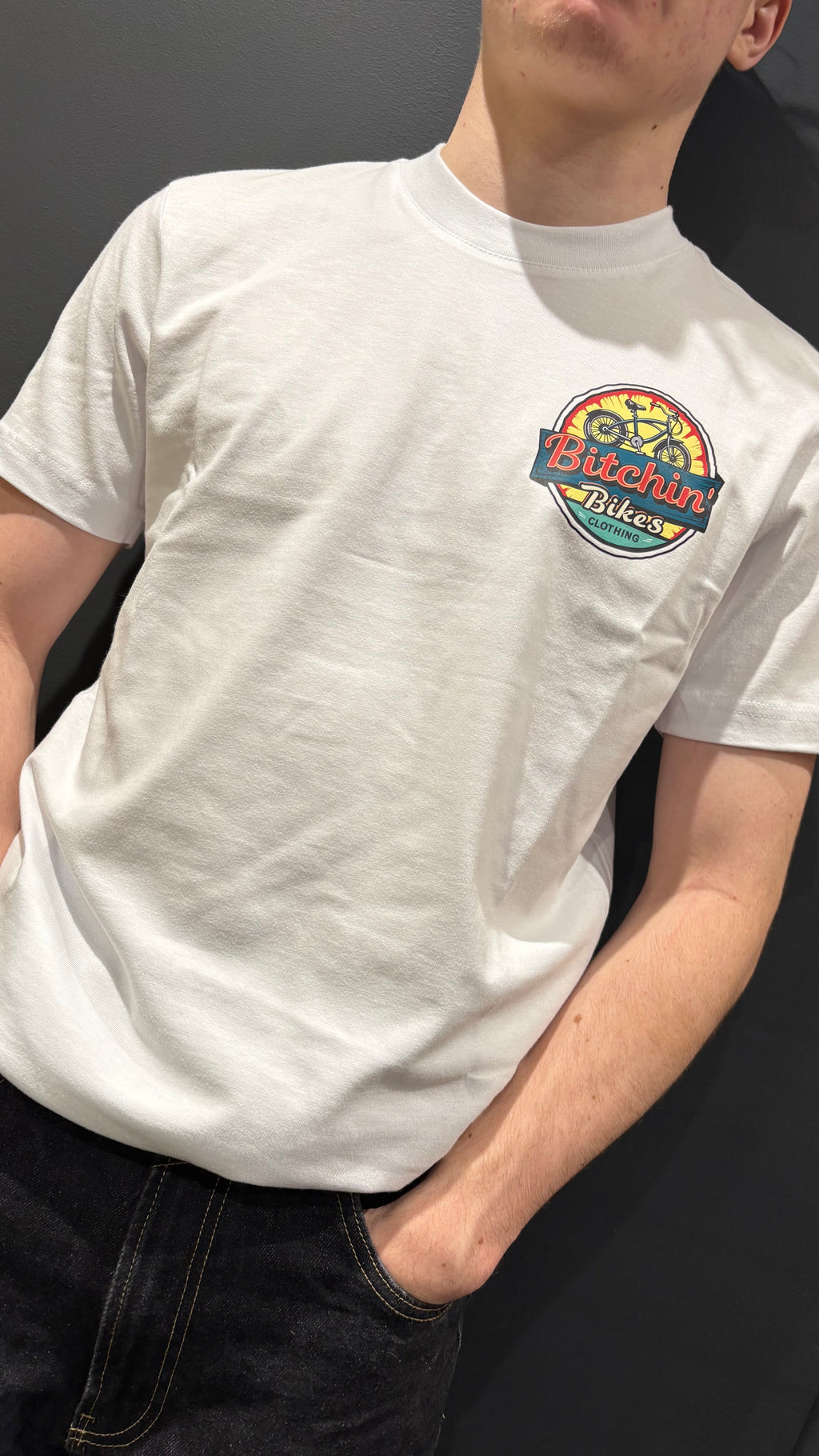 Retro tee white